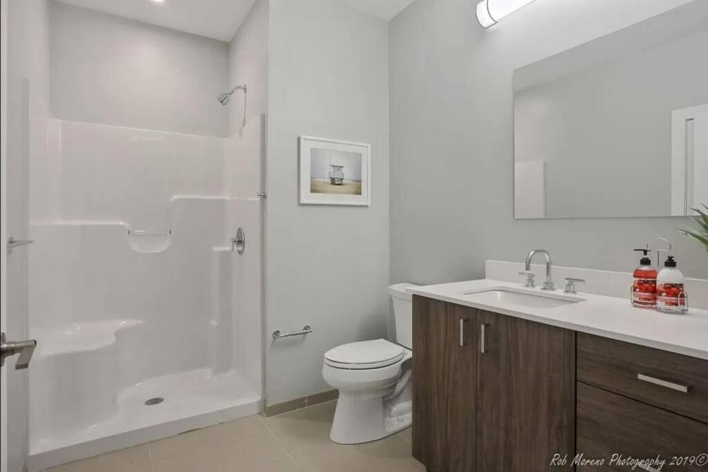 Luxury Apartment With Gym, Steps From Commuter Rail #4011 Reading Dış mekan fotoğraf